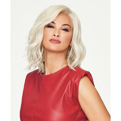 Raquel Welch Simmer Wig