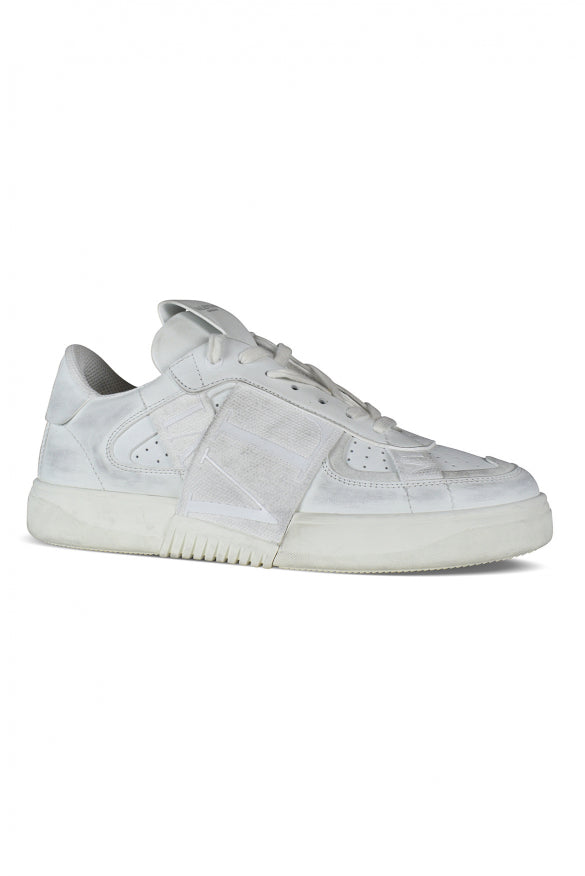 Valentino Garavani Men Vl7n Sneakers by Luosophy