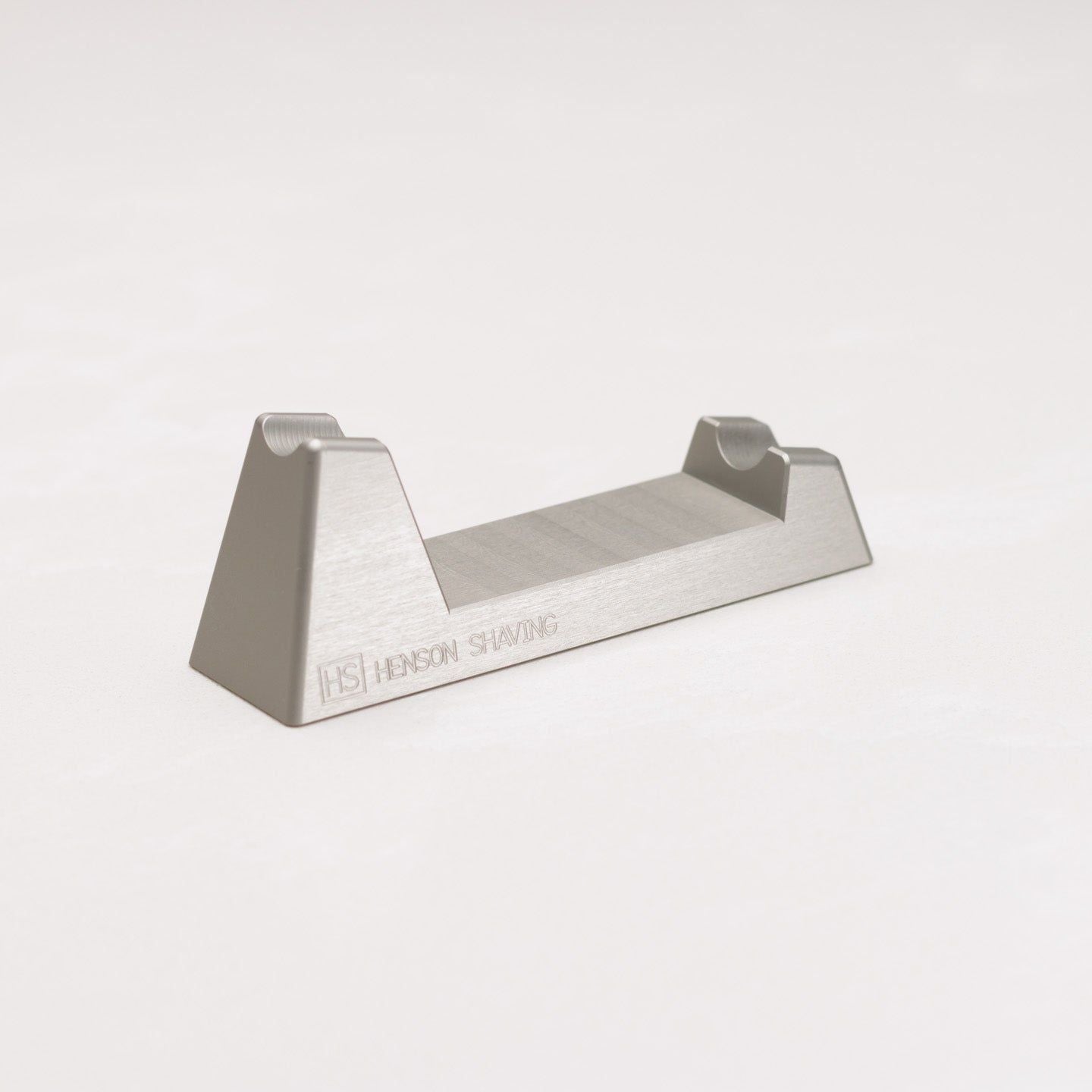 Henson Shaving Razor Stand by Pasteur Pharmacy