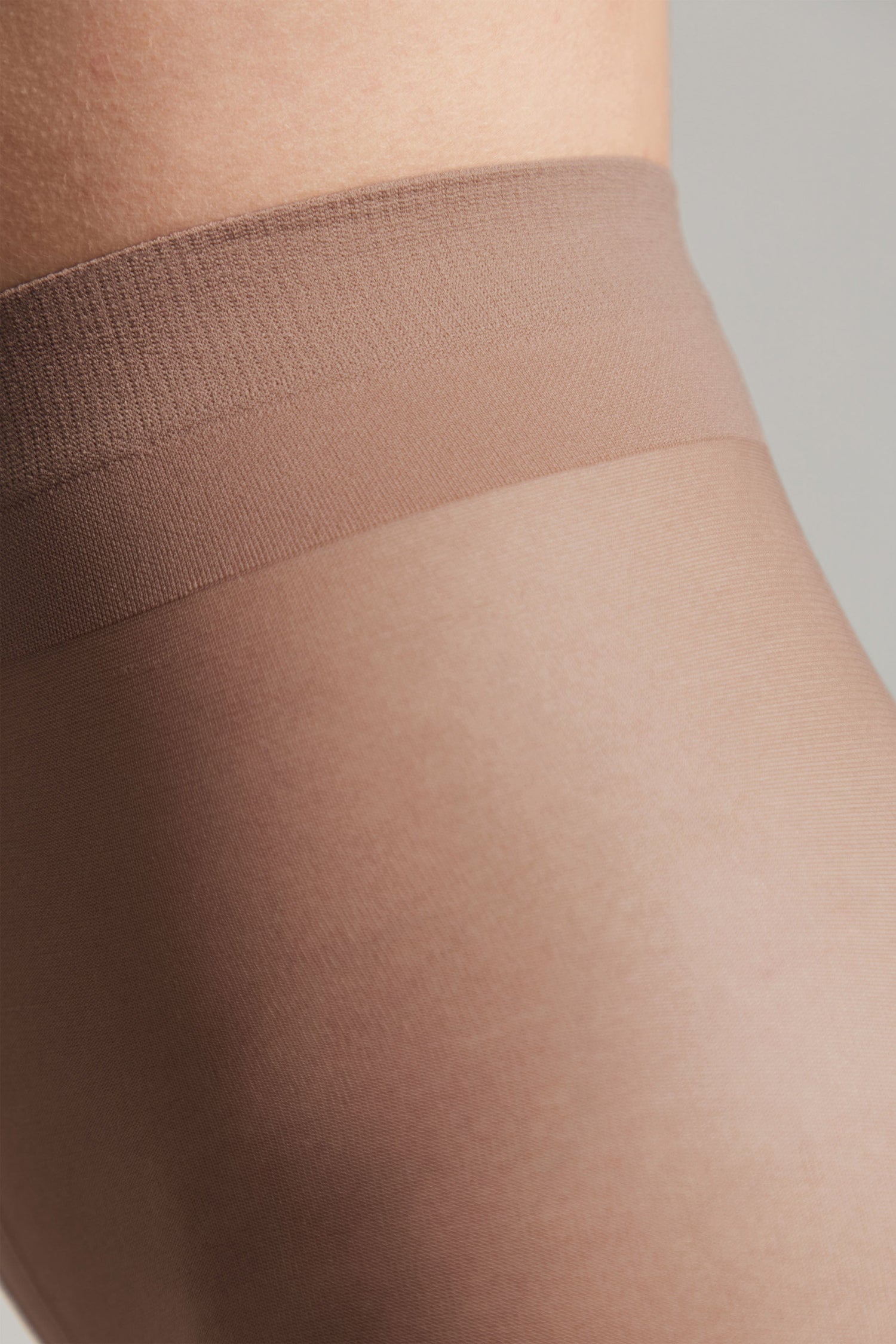 Tights Conte Tango 40 Den - Sheer to Waist Satin Shine