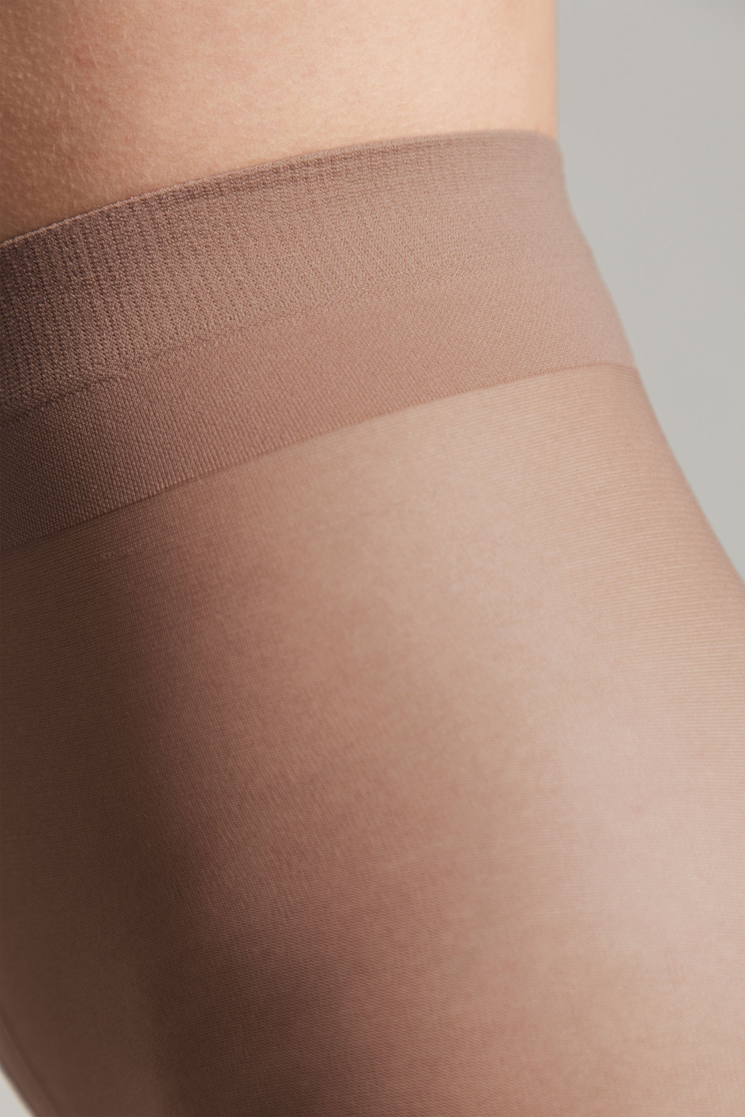 Tights Conte Tango 40 Den - Sheer to Waist Satin Shine