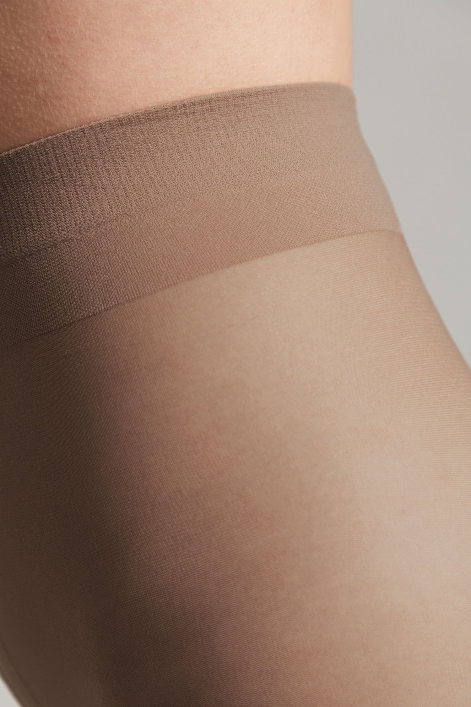 Tights Conte Tango 40 Den - Sheer to Waist Satin Shine