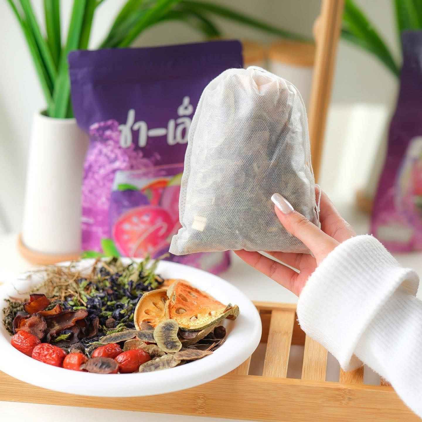 Pure Organic Herbal Cleanse Natural Detox, Weight Loss &amp; Weight Management Support