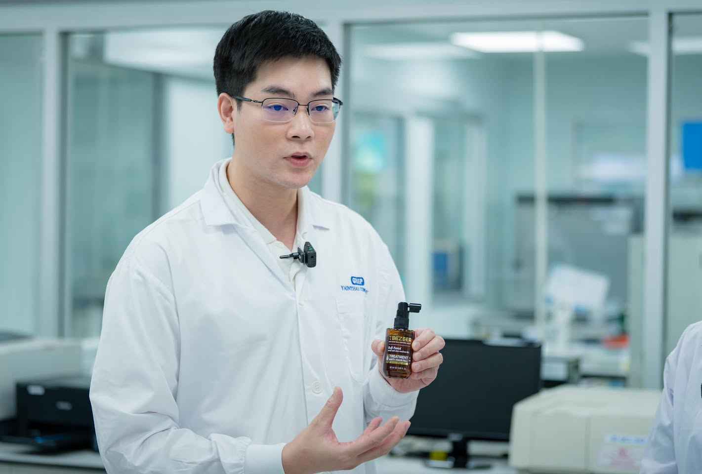 Yanhee Teezeer Anti Hair Fall Nourishes Hair Roots Control Serum 60 ml