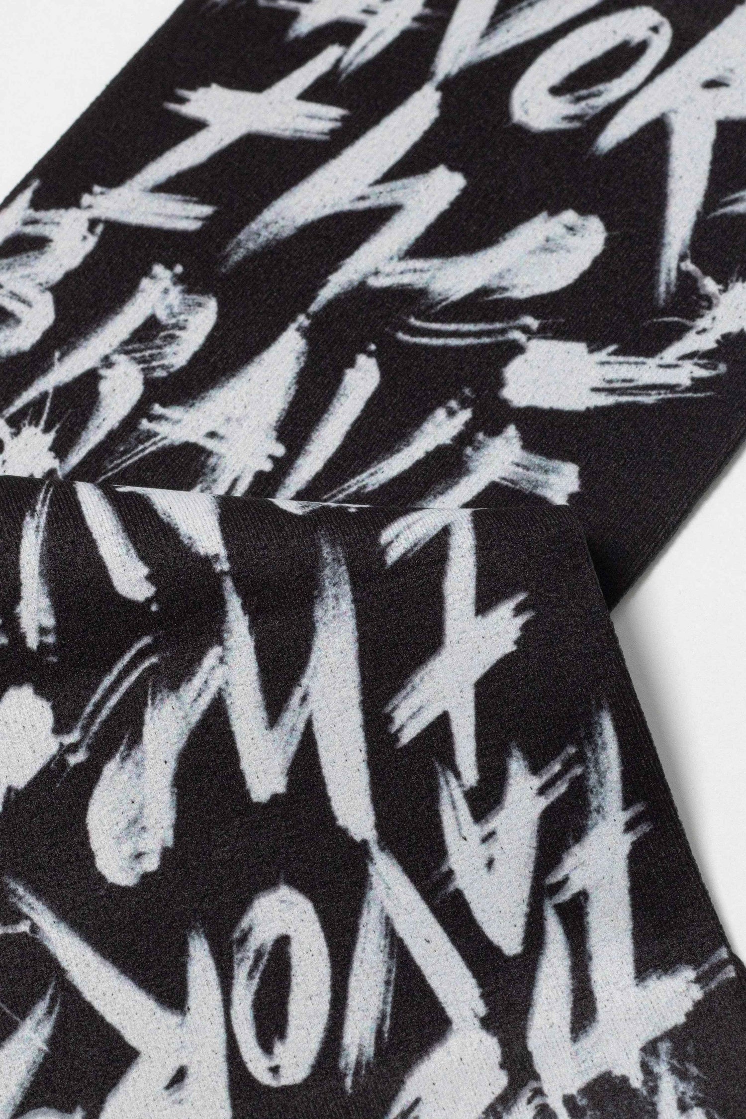 Dense Socks Conte Fantasy 911 - Brave Pattern