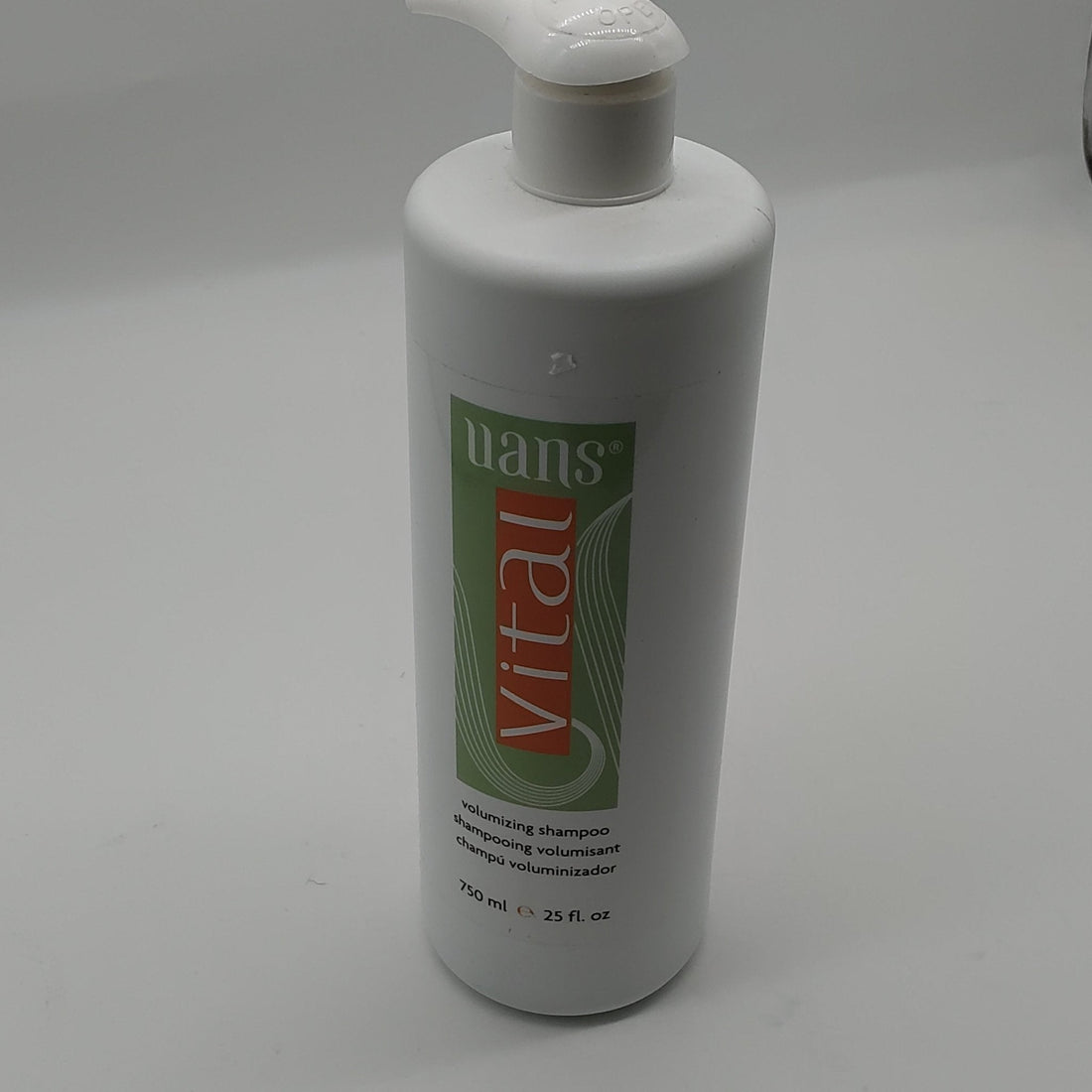 UANS Vital Voluminizing Shampoo, 750 ml / 25 fl oz - DestGlow