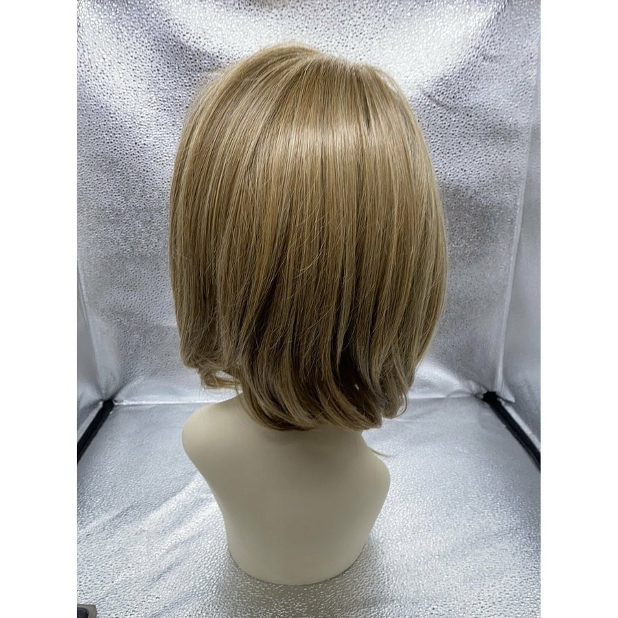 Raquel Welch Upstage Wig