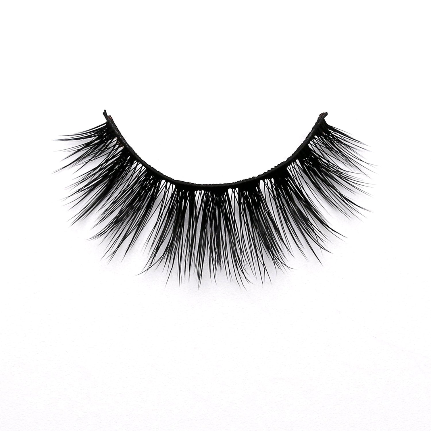 VIP Eyelashes - 3D Silk Faux Eyelash