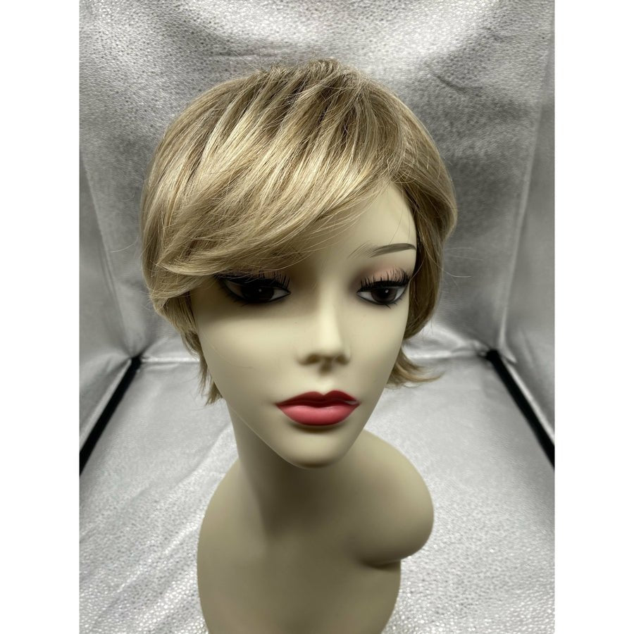 Raquel Welch Voltage Wig