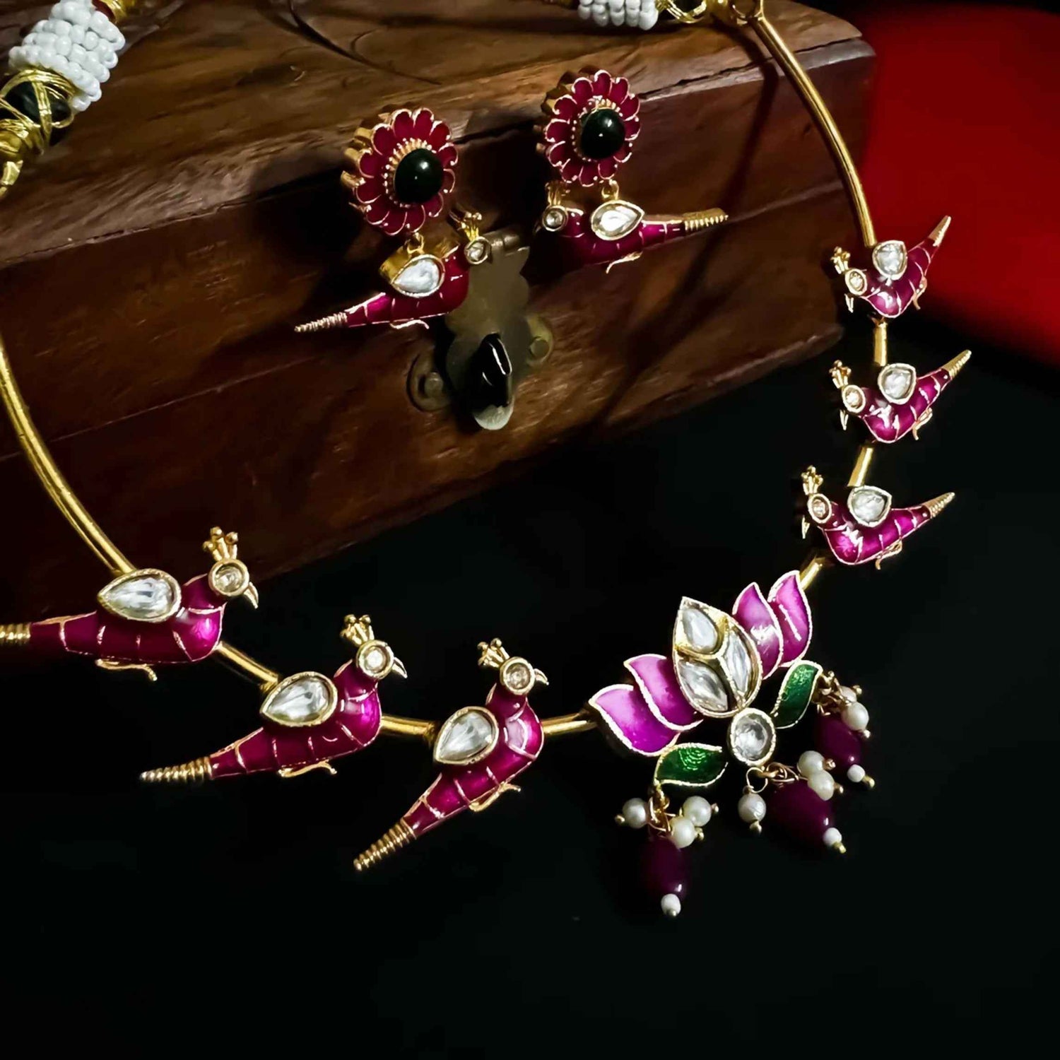 Joban Fashion Jadaau Peacock Hasli Necklace Set