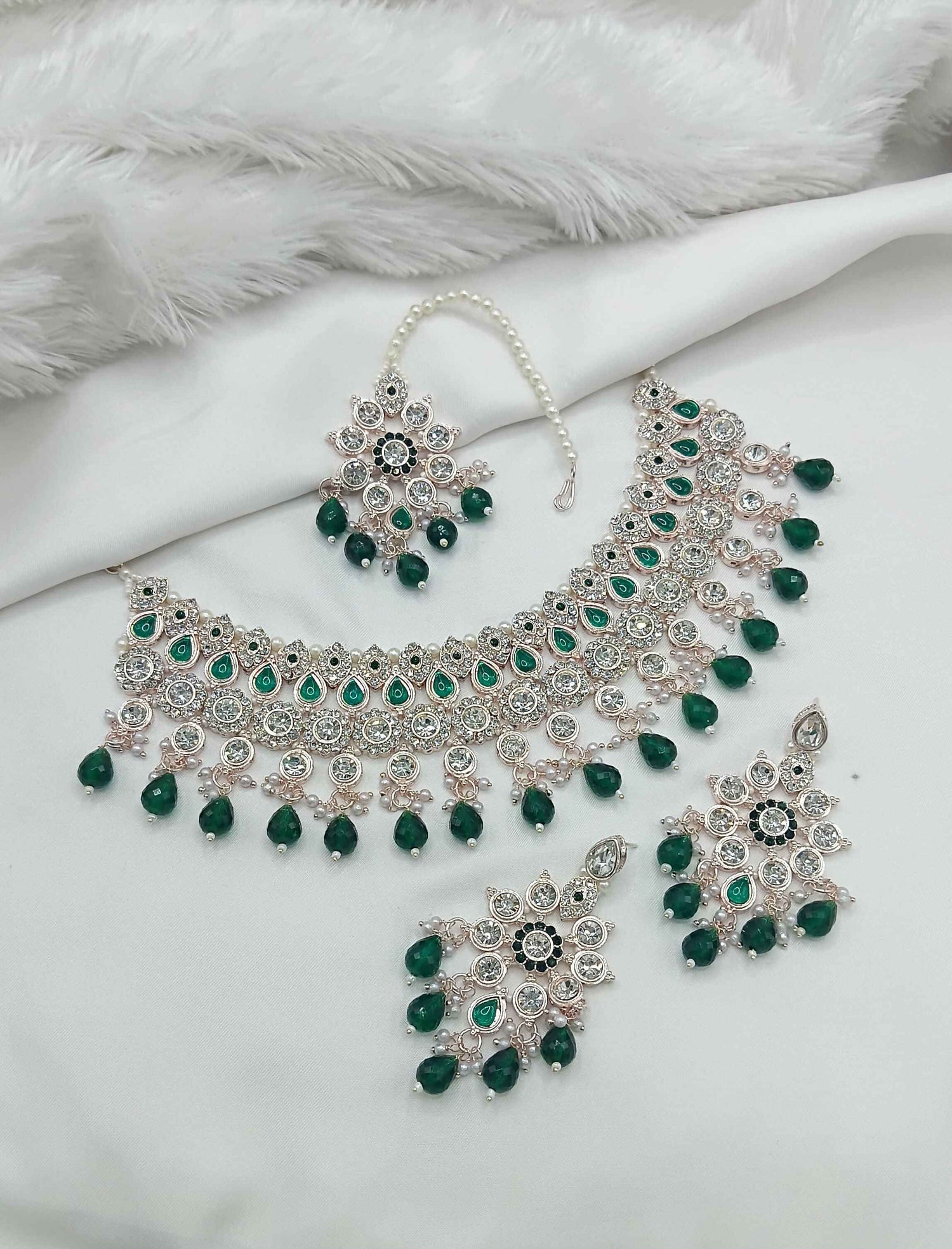 Joban Fashion Green Stone Work Necklace Set